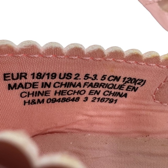 H&M Pink Patent Scalloped Edge Hook And Loop Mary Janes Size 2 Toddler Girl's - Picture 4 of 9